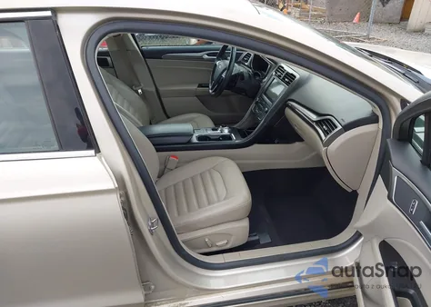 2019 Ford Fusion Sel z USA, uszkodzony, nr VIN 3FA6P0CD2KR256301